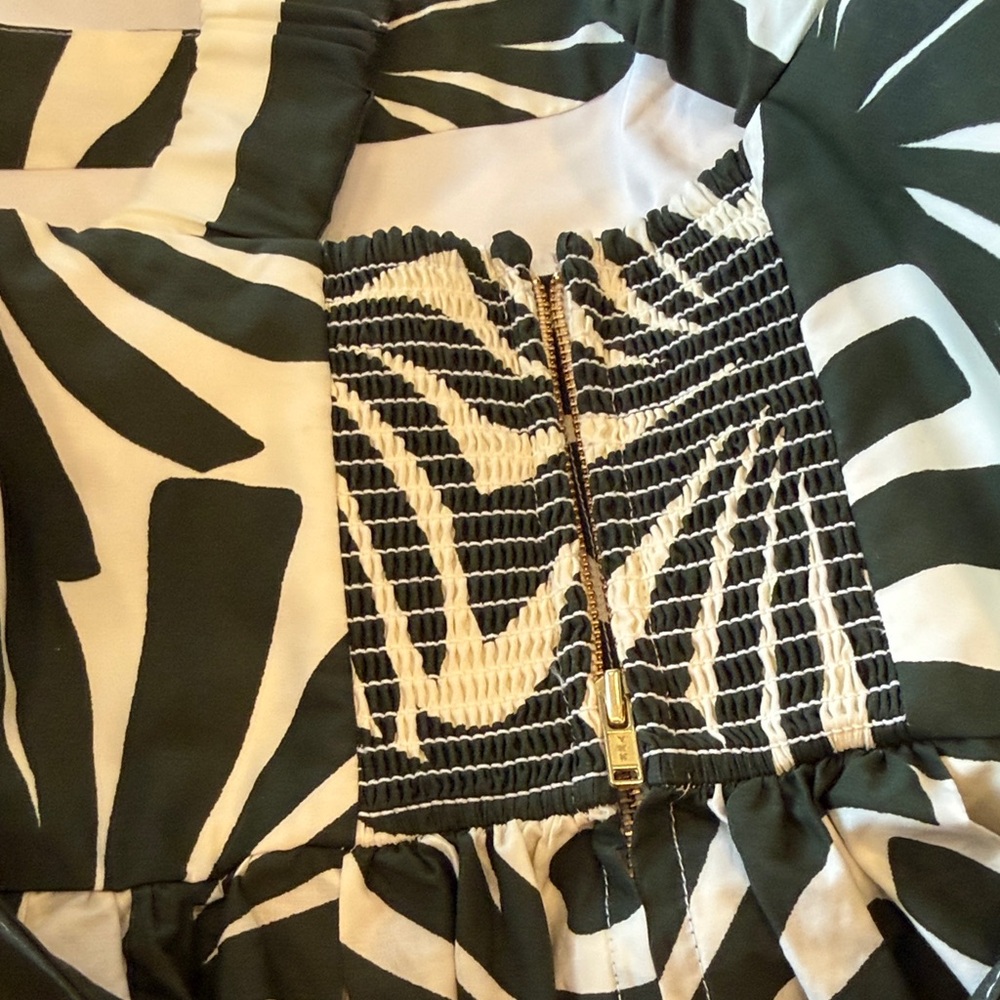 Cara Cara Julietta Mini dress in Catalina olive - Picture 7 of 11